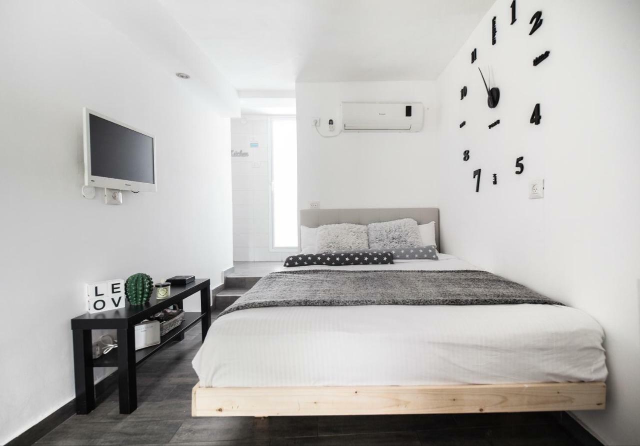 Stunning Studio By The Beach Tel Aviv Eksteriør billede
